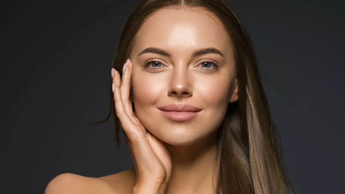 Dein perfekter Make-up-Look: Trends, Anleitungen & Selbstbewusstsein